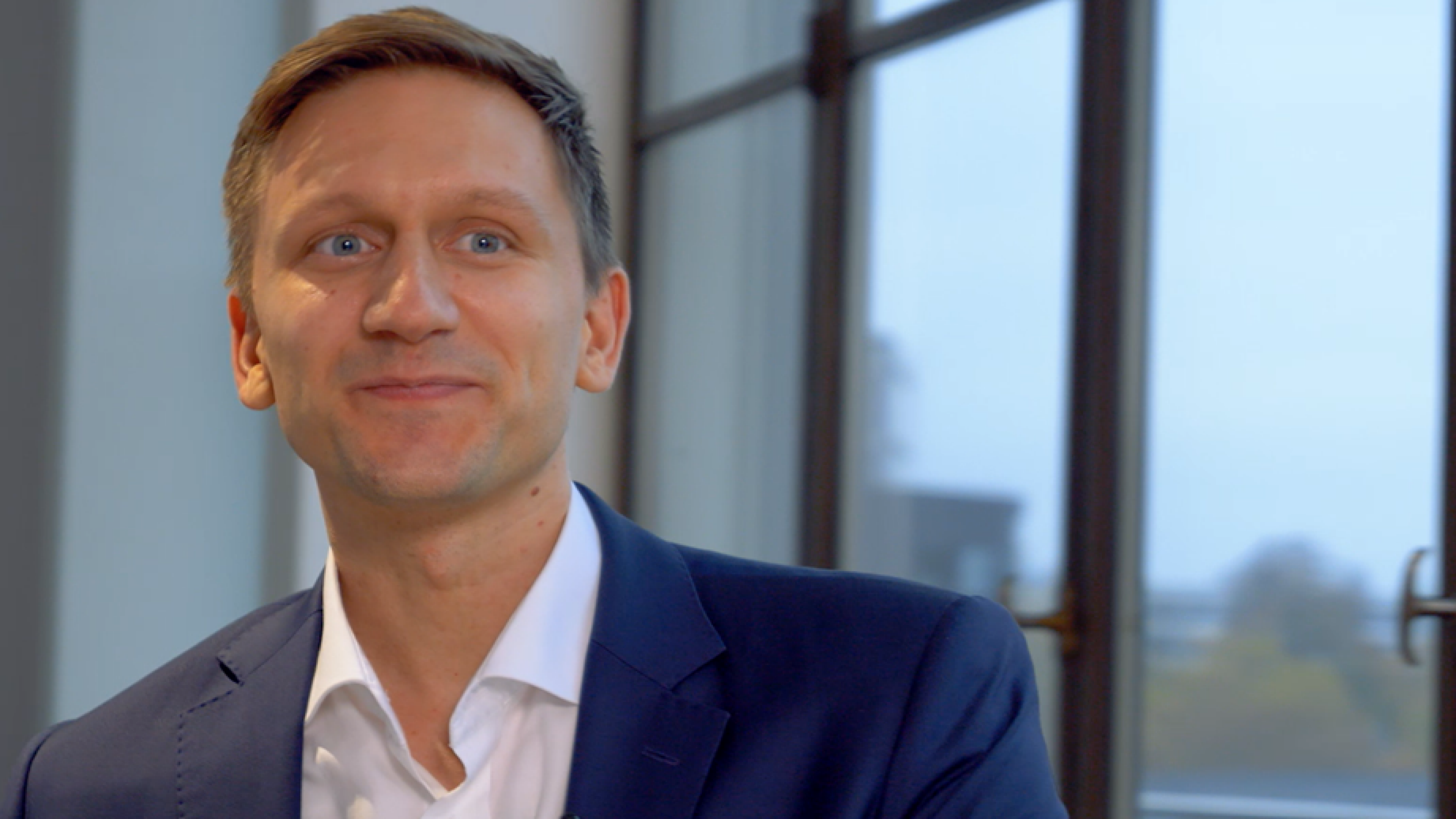 Picture of Jonas Schätzle, Corporate Development Manager at Swiss Life Asset Manager.
