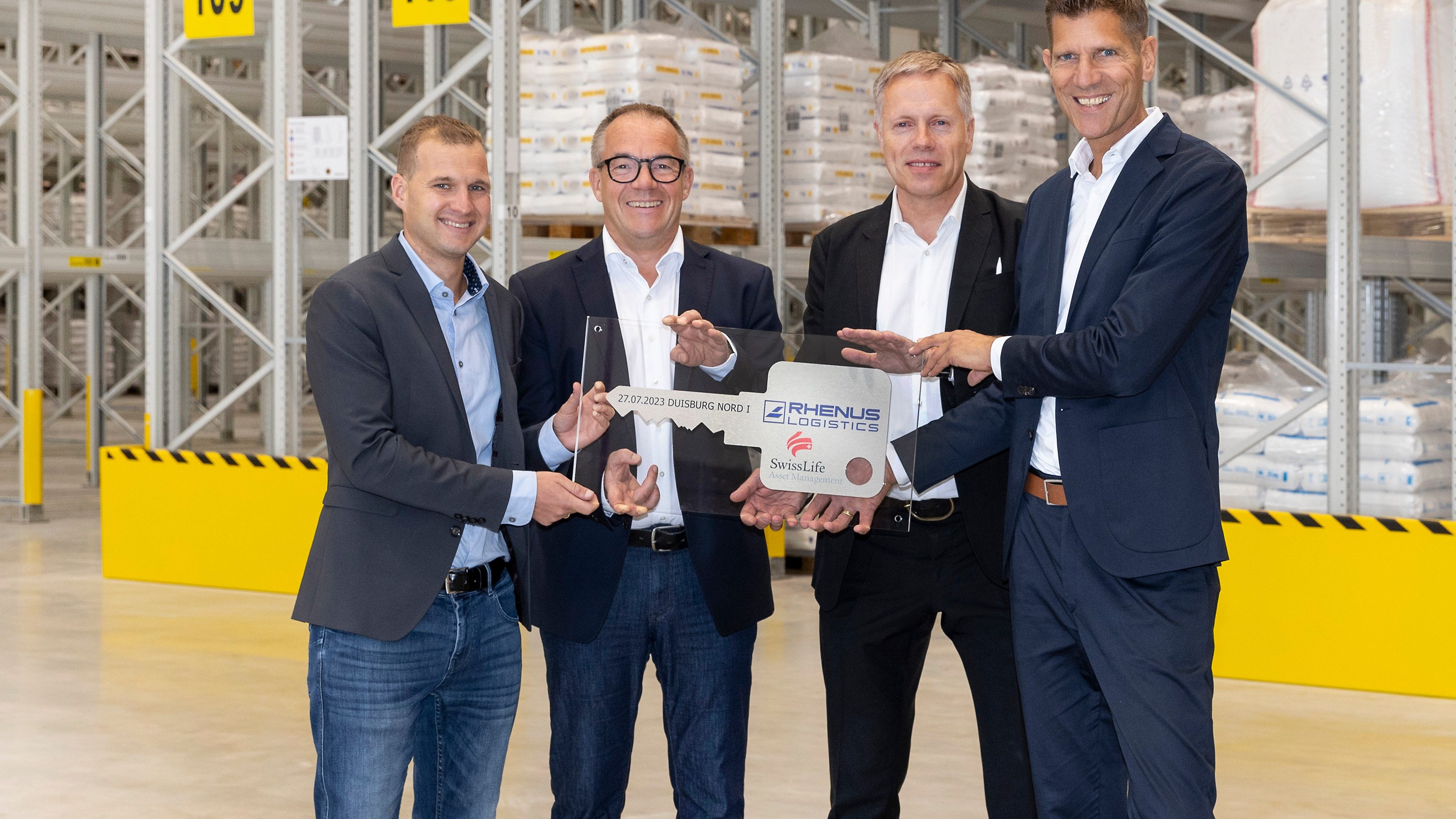 Logistics_centre_Duisburg_North_Übergabe